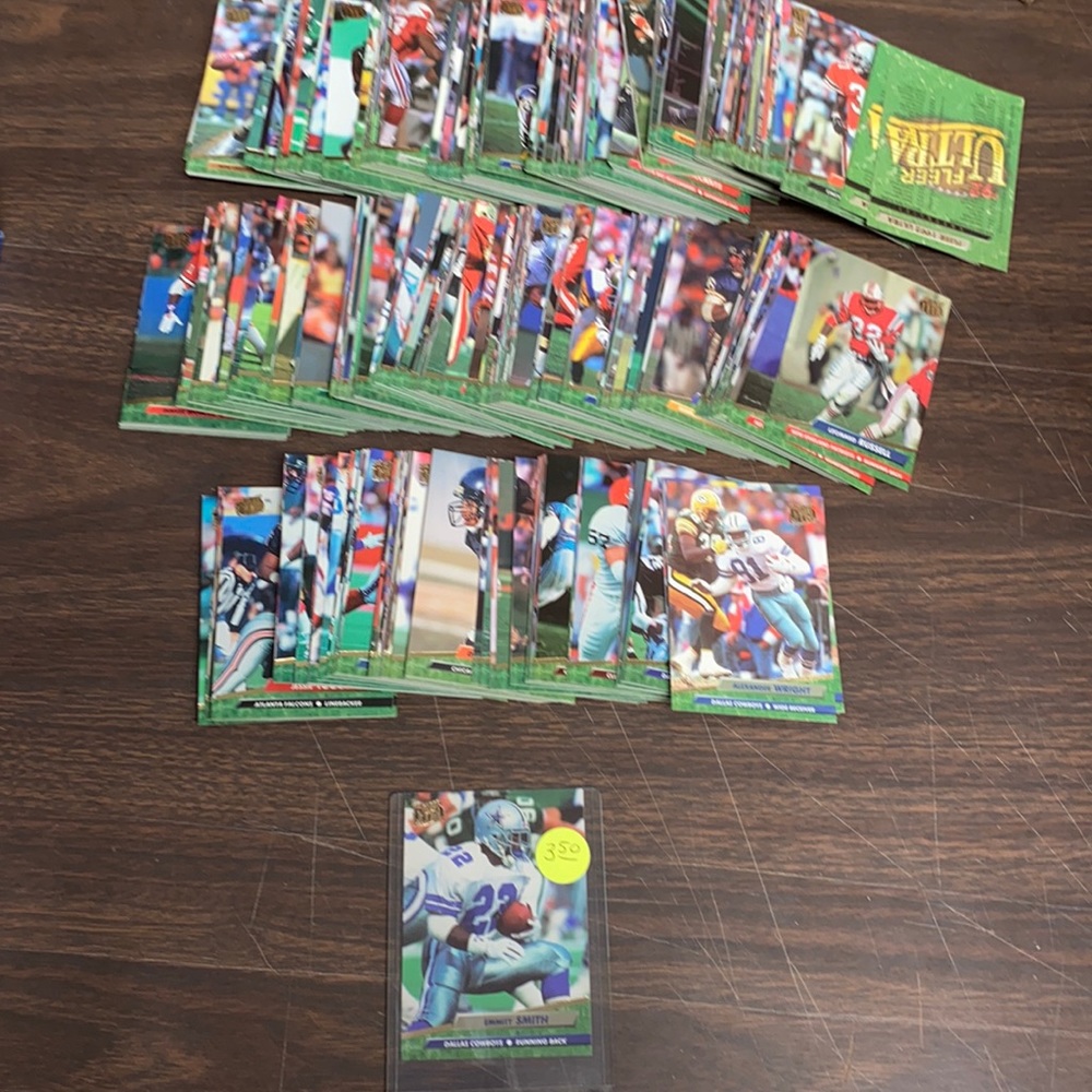 1992 Fleer ultra 450 card complete football set
